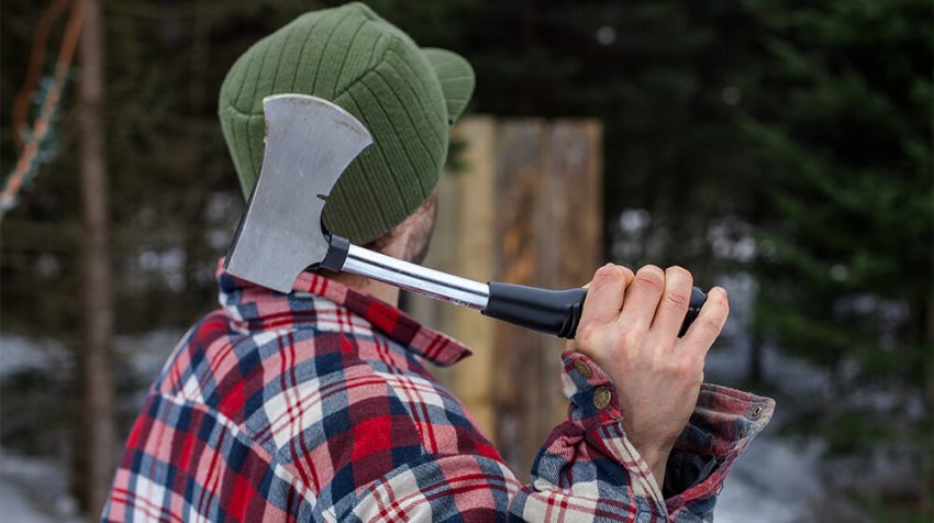 6 Axe Throwing Franchise Ideas to Toss Around
