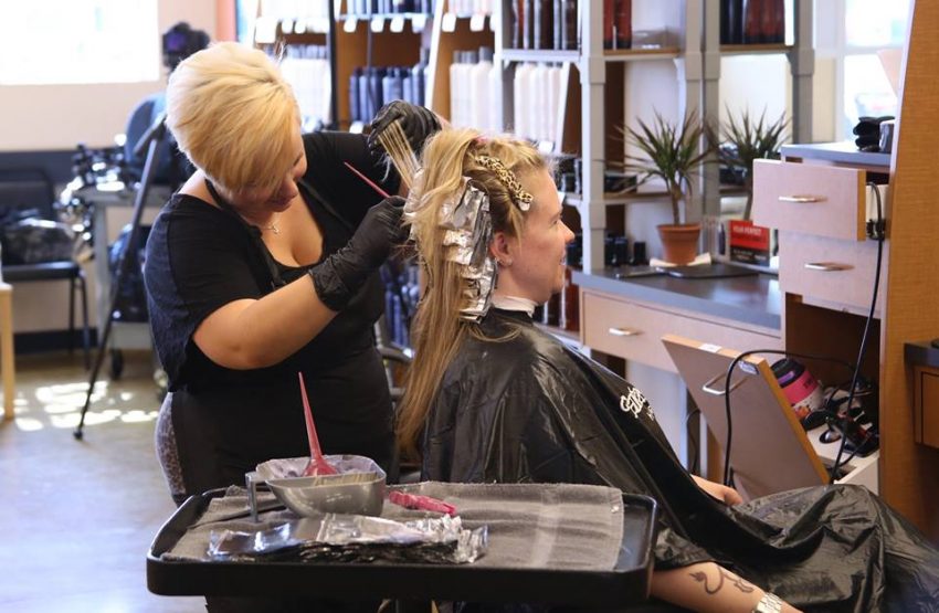 10 Hair Salon Franchise Options to Consider Besides Supercuts - Fantastic Sams