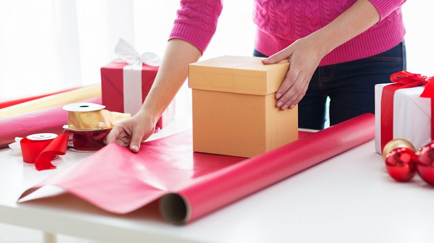 How to Start a Gift Wrapping Service