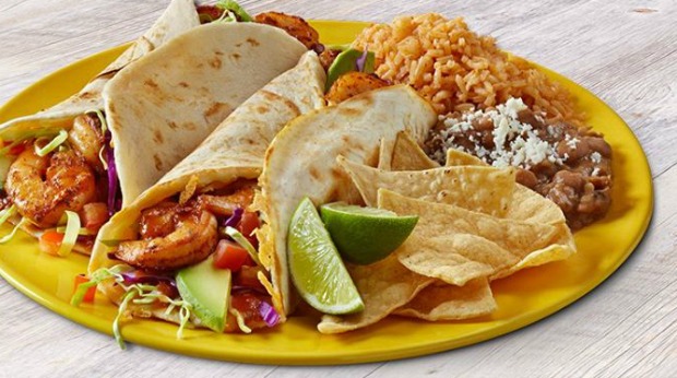 20 Mexican Restaurant Franchises to Challenge Chipotle - La Salsa Fresh Mexican Grill