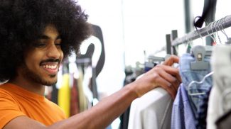 How can you provide a retail customer experience that will attract customers and keep them coming back? Here are some ideas.